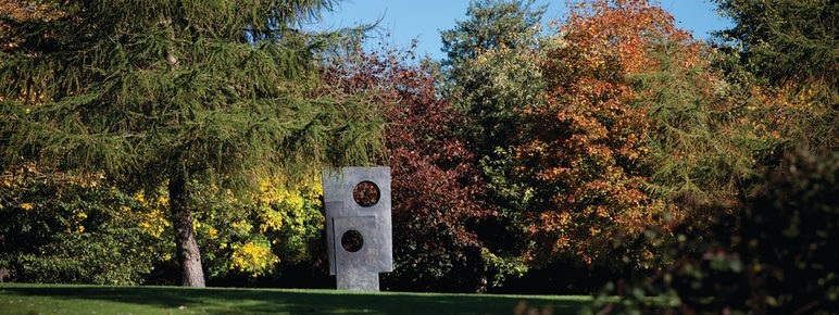 Barbara Hepworth Squares with Two Circles 1963 Bowness at Yorkshire Sculpture Park