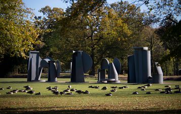 Anthony Caro Promenade 1996 Courtesy the Estate of Anthony Caro at Yorkshire Sculpture Park