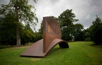 Nigel Hall Crossing Horizontal 2006 Courtesy the artist at Yorkshire Sculpture Park